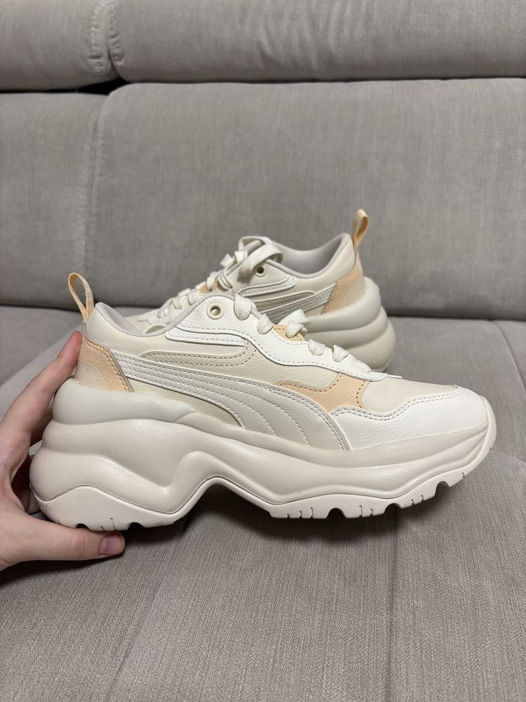 Кросівки Puma Cilia Wedge 37.5