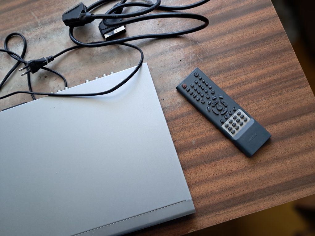 Magnetowid dvd odtwarzacz vhs