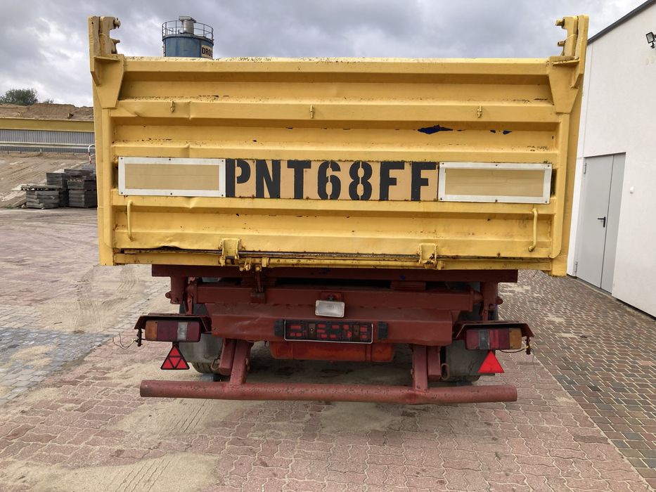 Przyczepa wywrotka 3 str tandem 2 osiowa