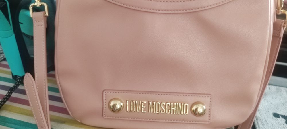 Mala de ombro love Moschino