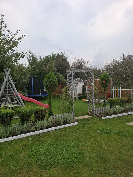 Piękna działka ROD z widokiem na jezioro 437 m2