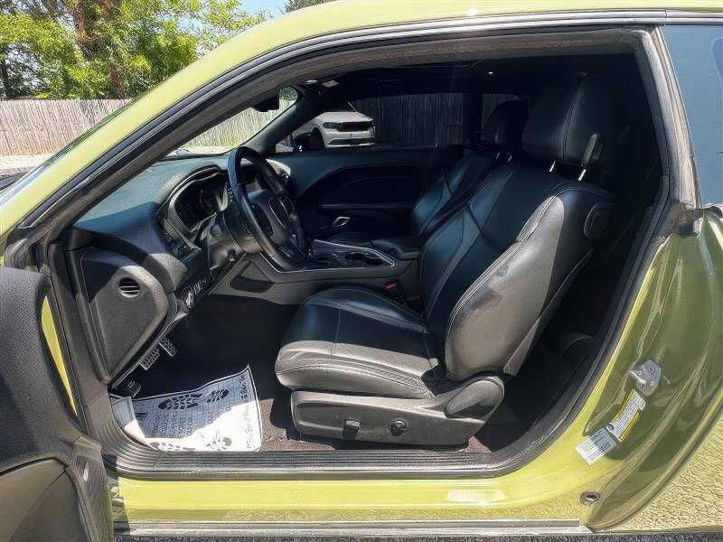 2017 Dodge Challenger R/T Plus