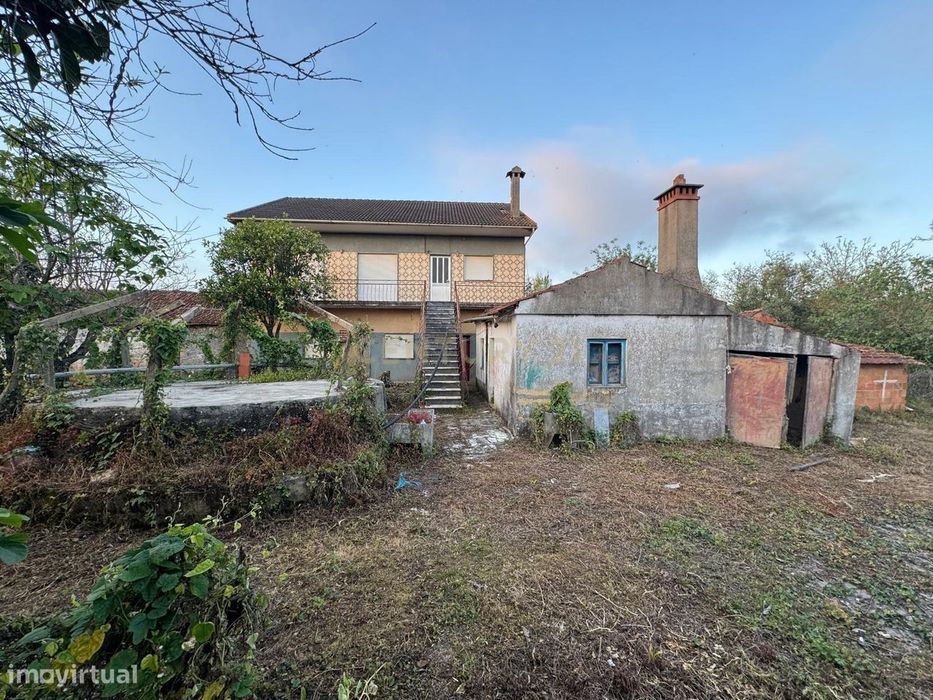 Espetacular Moradia T3 com Vista Panorâmica em Pombal