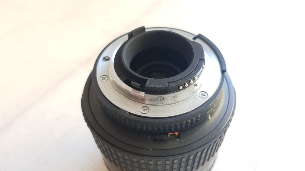 Sprzedam Obiektyw Nikon Nikkor 24-85 mm f/2.8-f/4.0 D AF IF