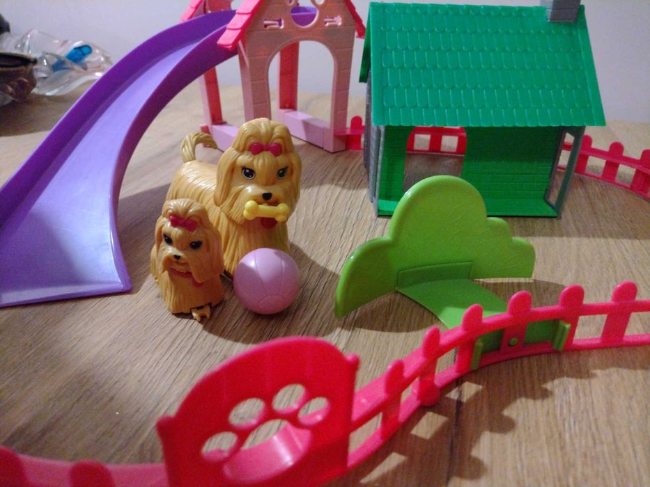 Barbie plac zabaw dla piesków
