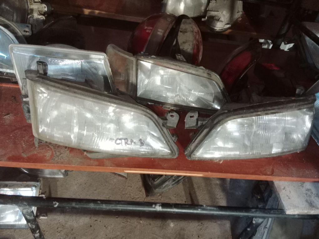 Lampy przednie opel Vectra B