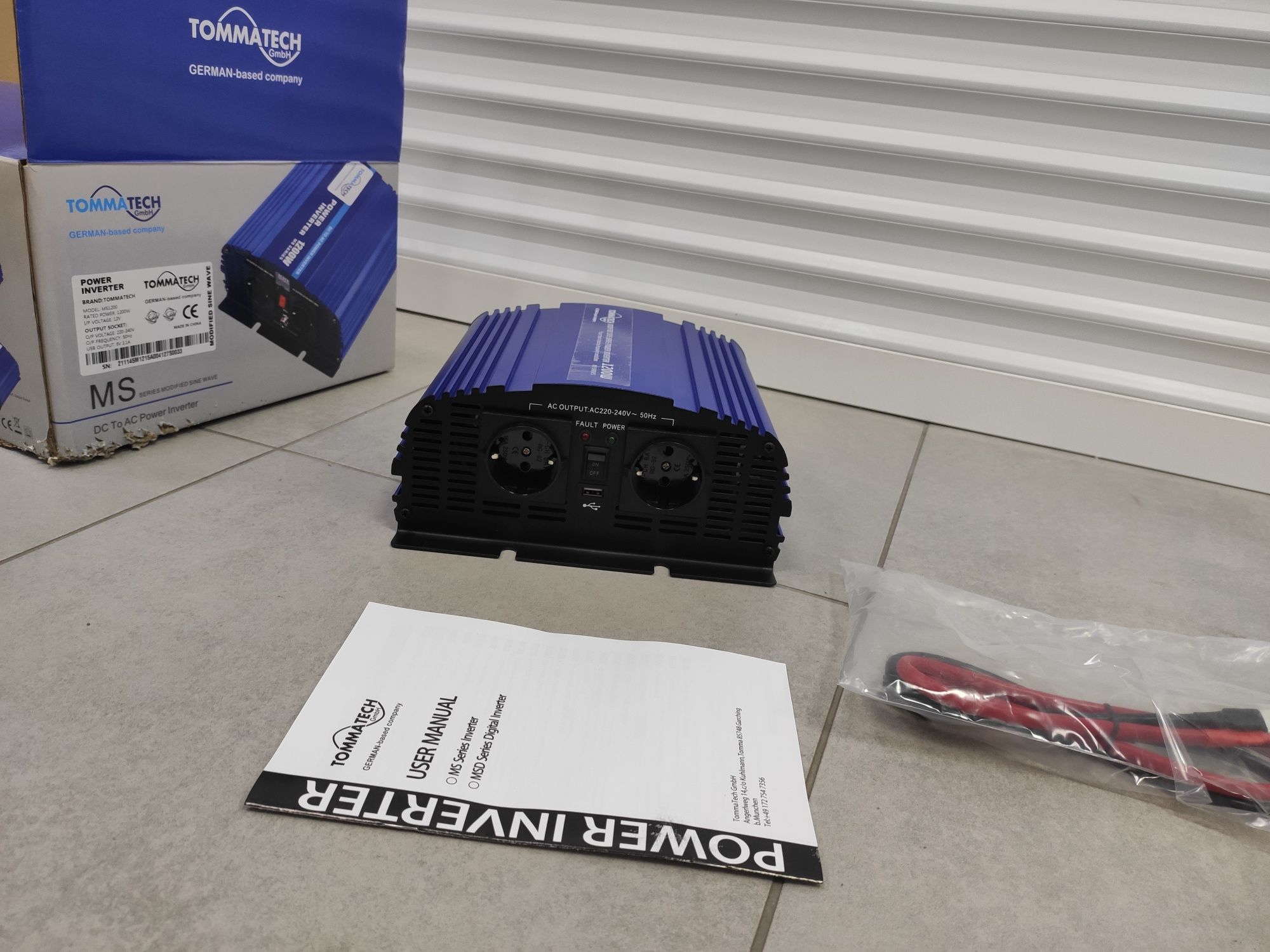 Інвертор напруги Tommatech MS-1200,12V/220V,з мод. синусоїдою
