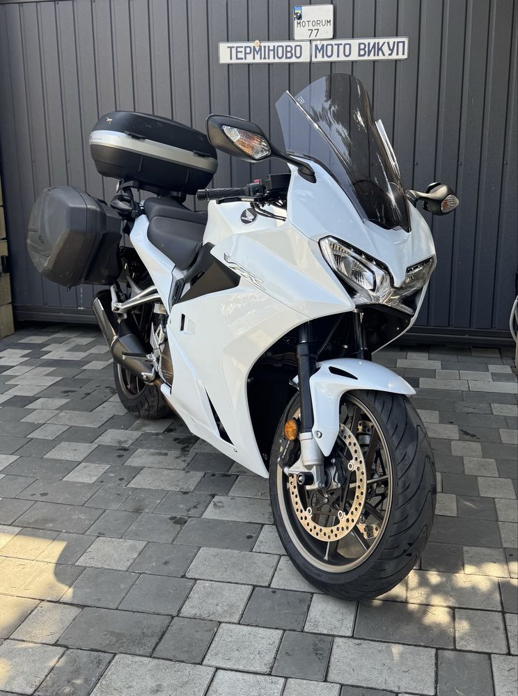 Honda VFR800 доставка переоформлення