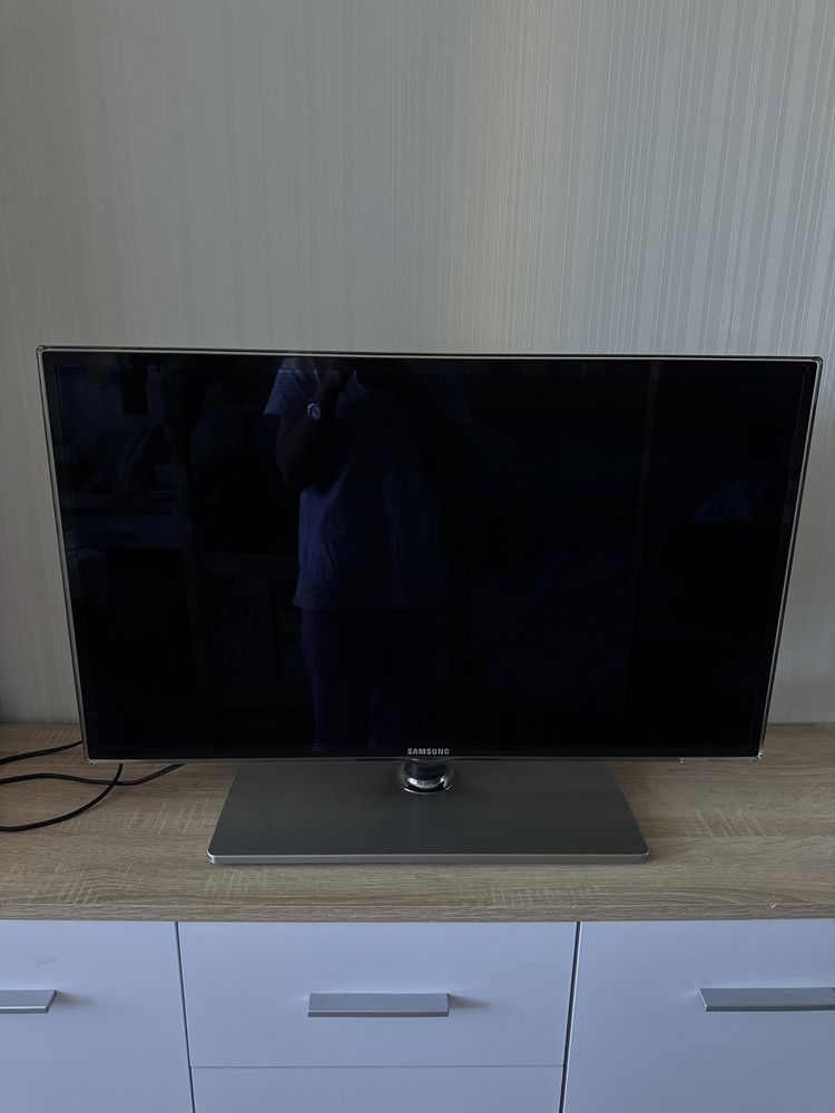 ТЕРМІНОВО!Телевізор samsung LED SMART TV 6 cерії UE32D6530WS