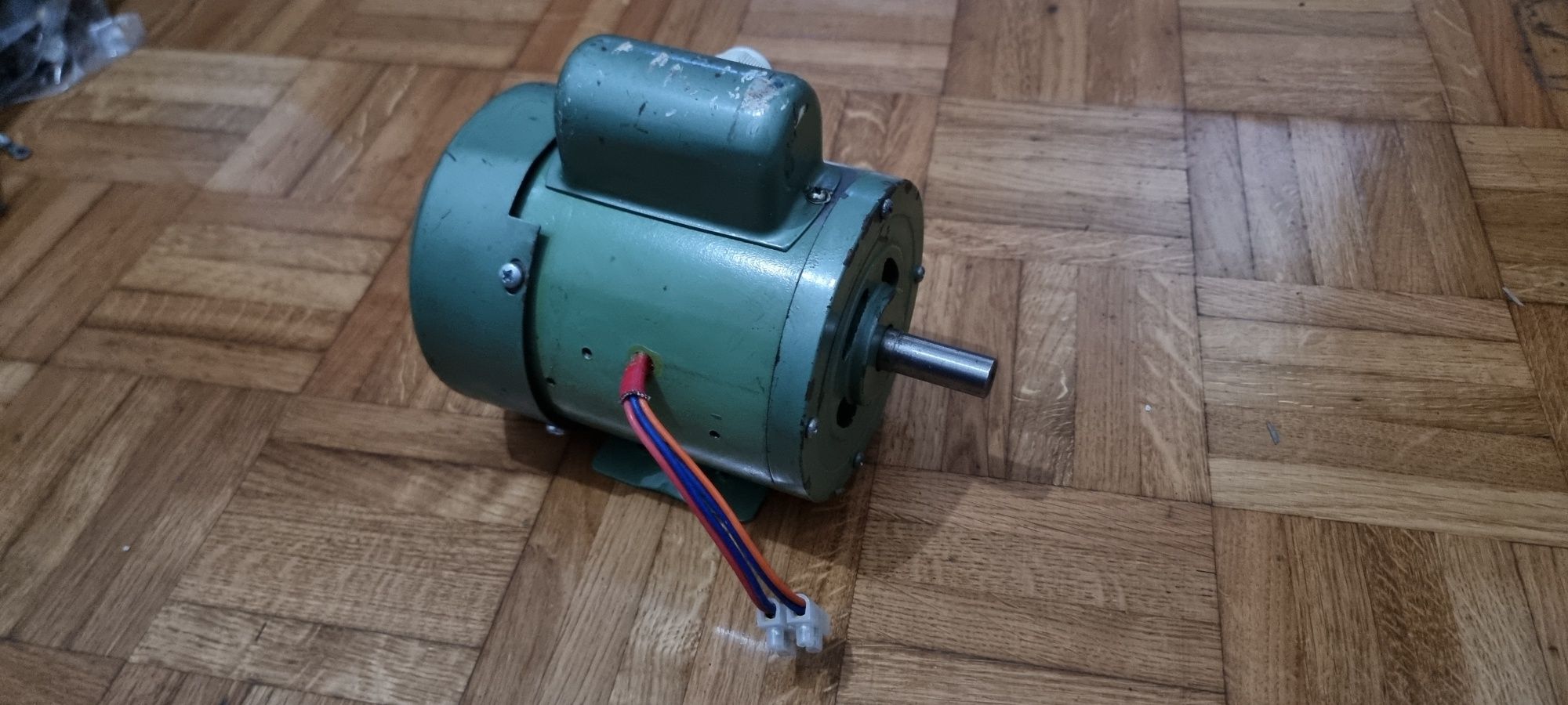 Motor engenho furar monofásico