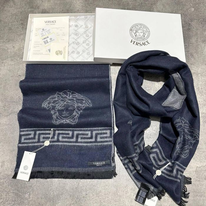 Шарфи Louis Vuitton,Guci,Moncle r