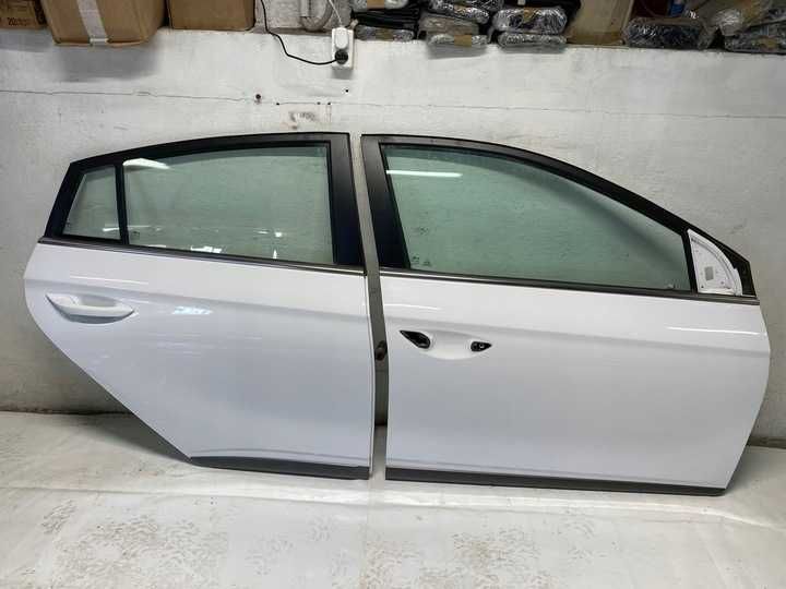 Двери передние задние правые левые Hyundai Ioniq разборка