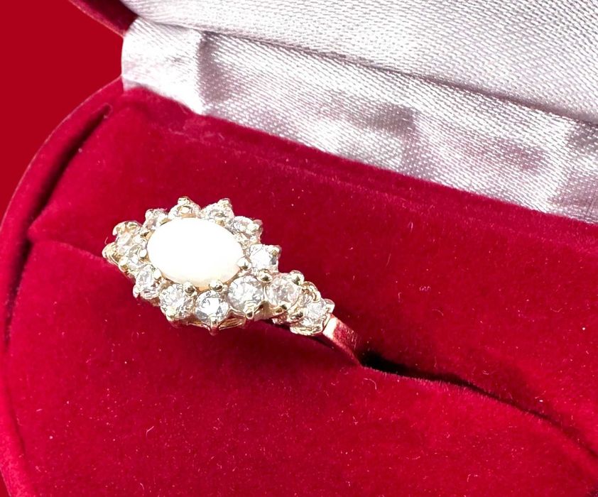 Złoty Pierścionek z Opalem i Cyrkoniami ! 585