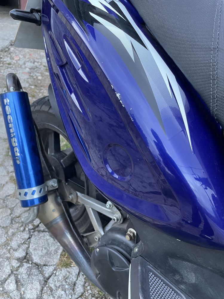 Scooter Versus-2TX