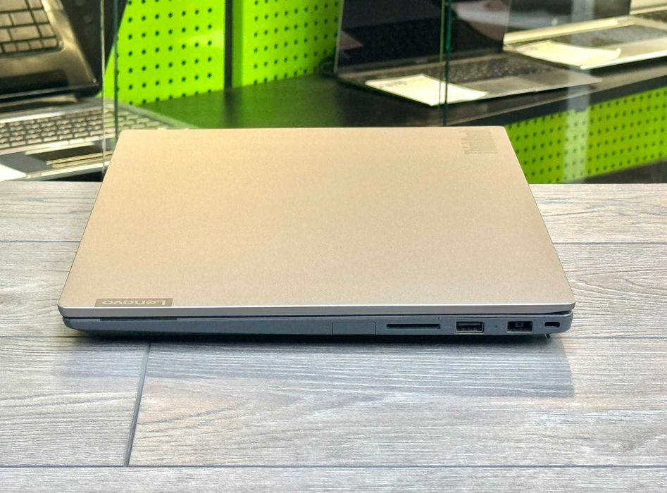 Lenovo ThinkBook 15-IIL / DDR4 32Gb / i5-1035G1 / SSD 512Gb / HDD 1Tb