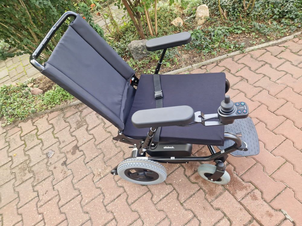 Wózek inwalidzki elektryczny