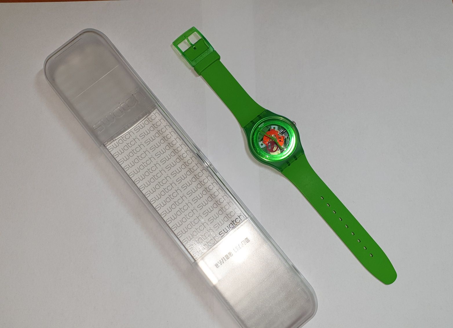 Relógio swatch verde