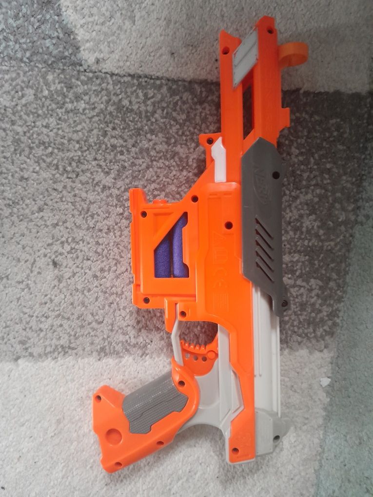 Nerf Accustrike Falconfire