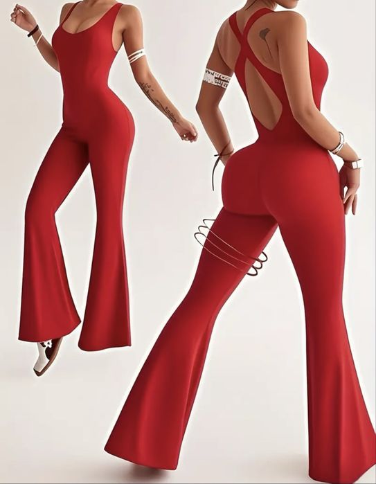 Женский сексуальный комбинезон с открытой спиной , красный цвет