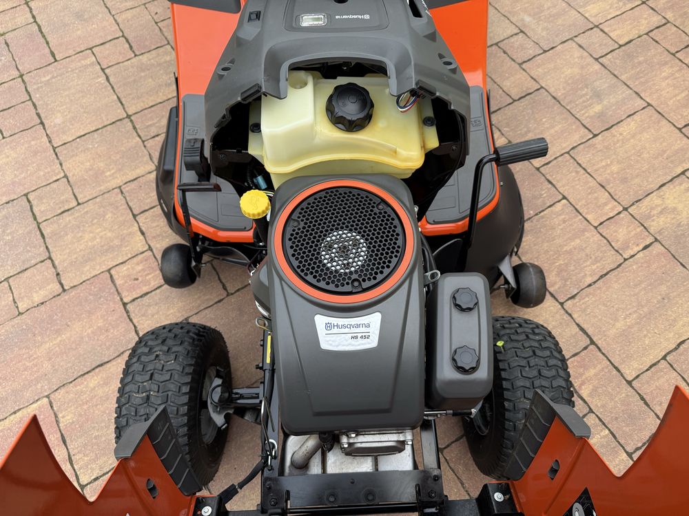 Traktorek kosiarka Husqvarna TC 138 hydrostat pompa oleju 2022 rok