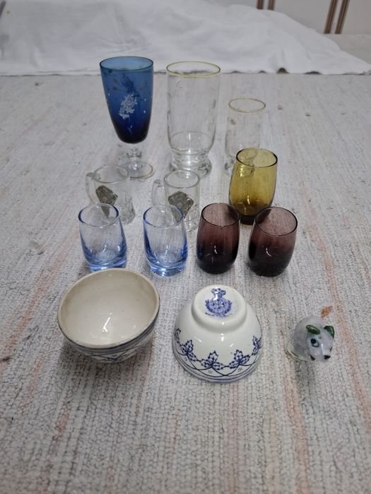 Várias peças antigas