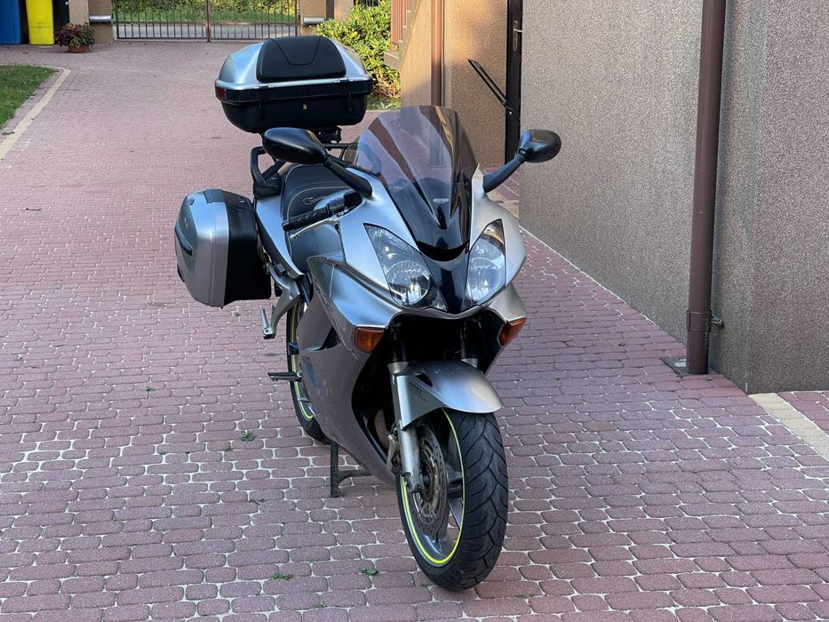 Honda VFR 800 VTEC ABS zamiana