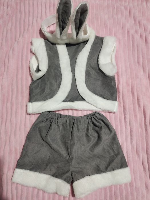 Новорічний костюм зайчика