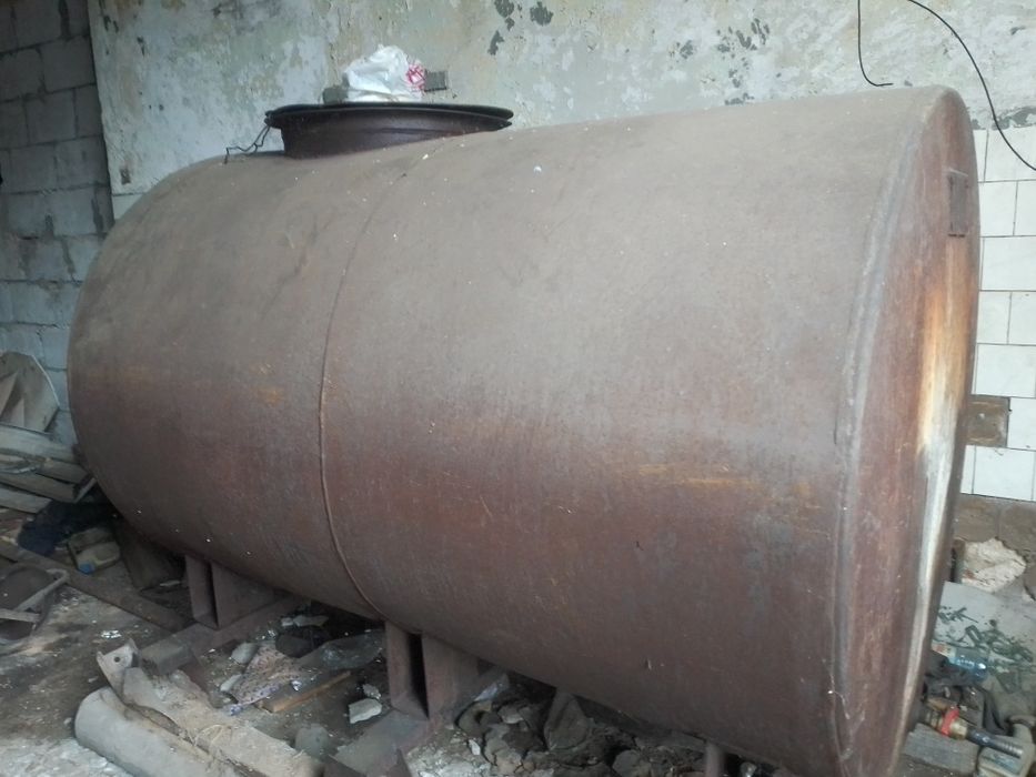 Ємкість металічна з під дизпалива