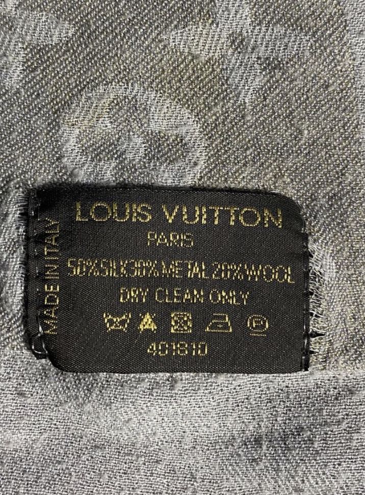 Красивая шаль Louis Vuitton