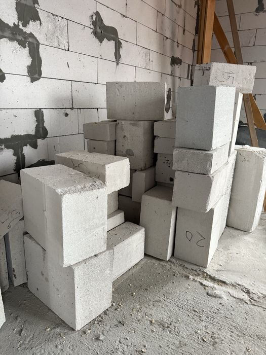 Лом газоблока, битий газоблок, обрізки газоблока, піноблок