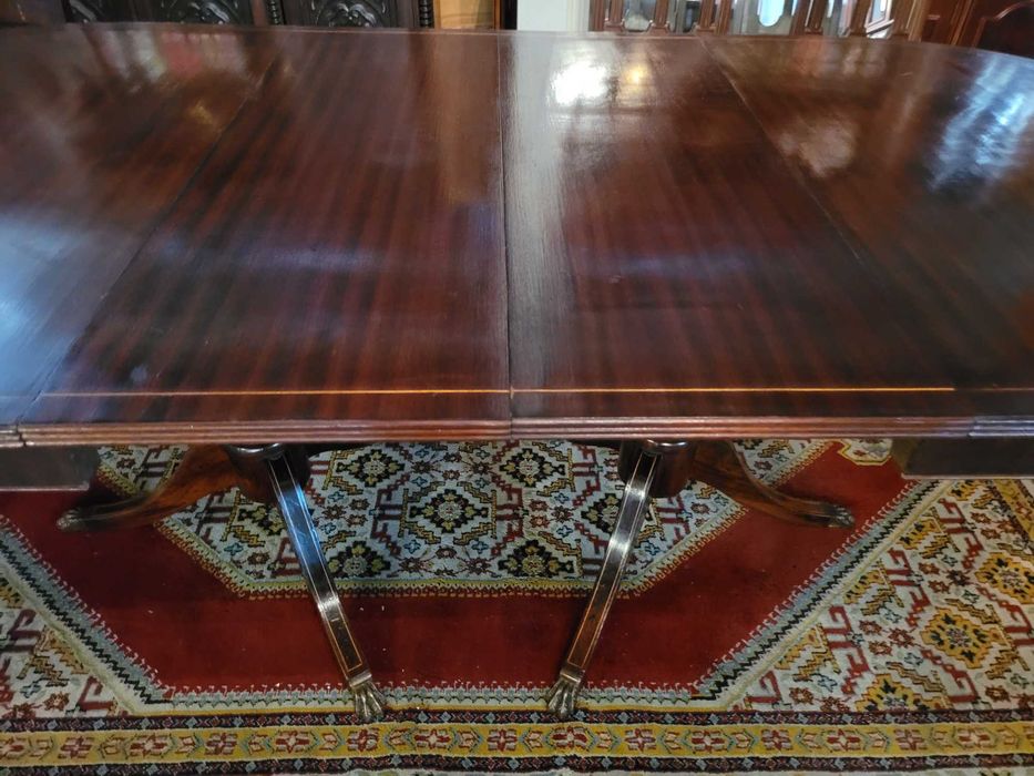 Mesa de sala extensível - Bom estado geral