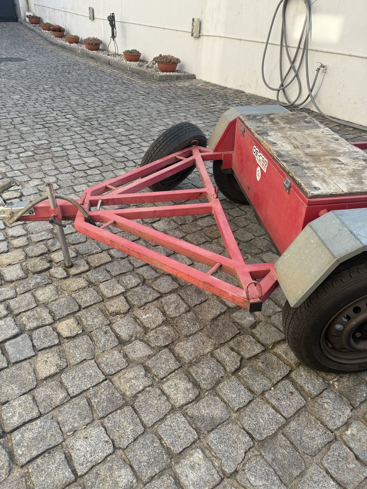Atrelado para motas