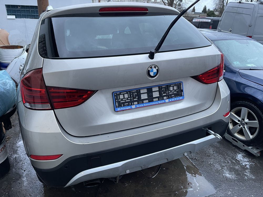 Bmw x1 e84 parts tyl klapa zderzak drzwi