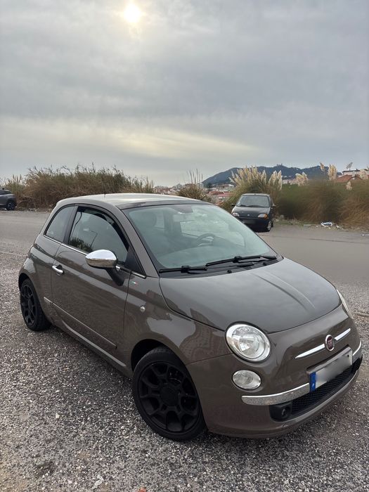 Fiat 500 com teto panorâmico