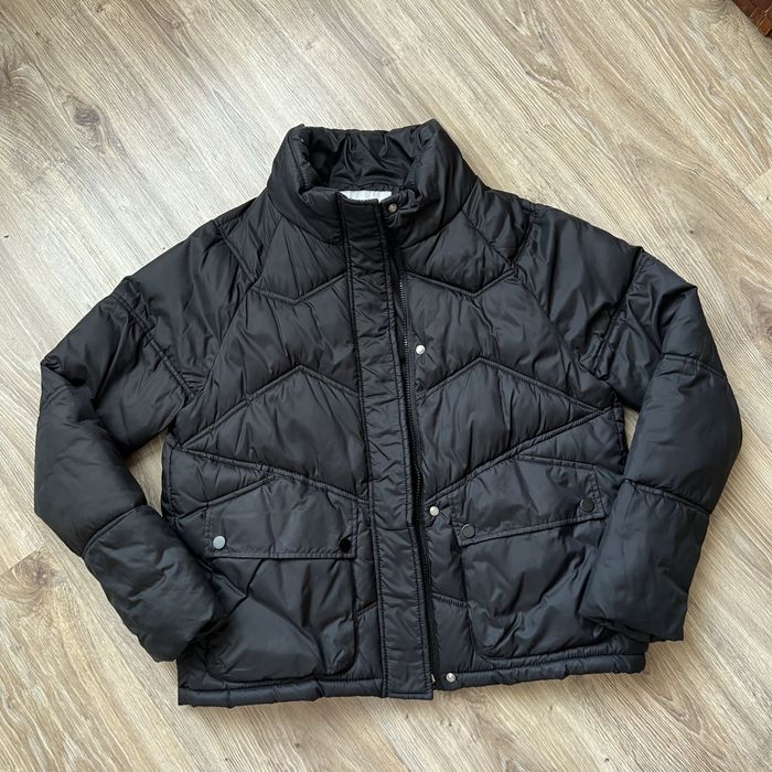 Жіноча осіння куртка