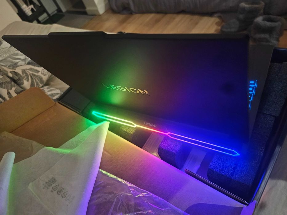 Lenovo Legion Pro 7i Gaming Laptop 16"