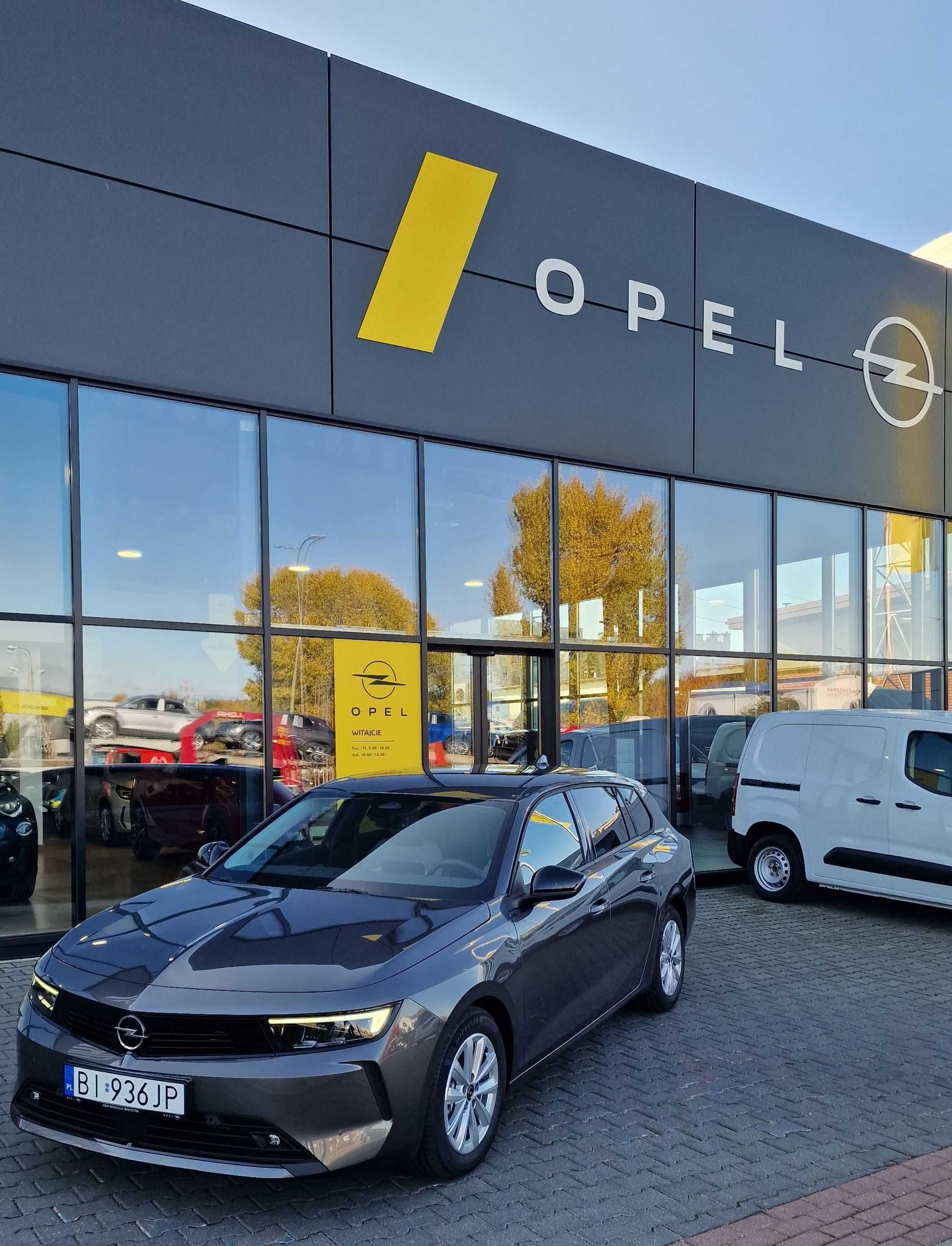 Wypożyczalnia aut OPEL ASTRA KOMBI AUTOMAT 2024 Wynajem aut osobowych