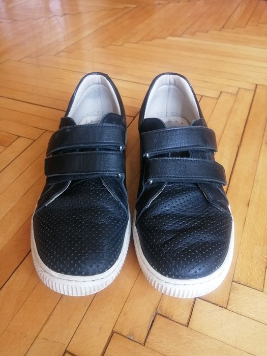 Туфли мокасины в школу 36 розмір