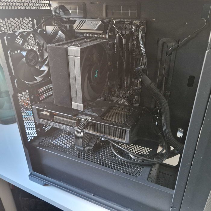 Computador gaming/edição(NVIDIA GeForce RTX 4070 12GB)