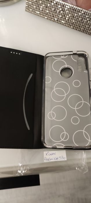 Futerały Xiaomi Mi9, Micc9Pro, Mi A3, A3lite, Redmi note 5pro