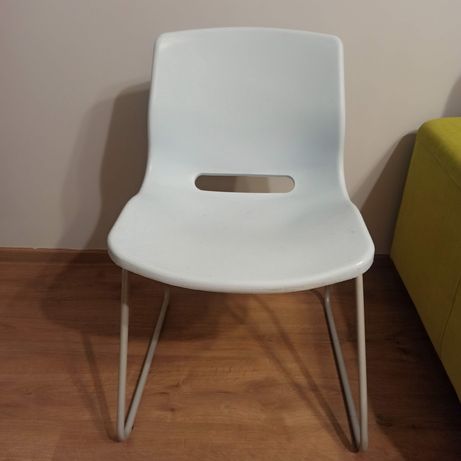 Krzesło    IKEA  SNILLE