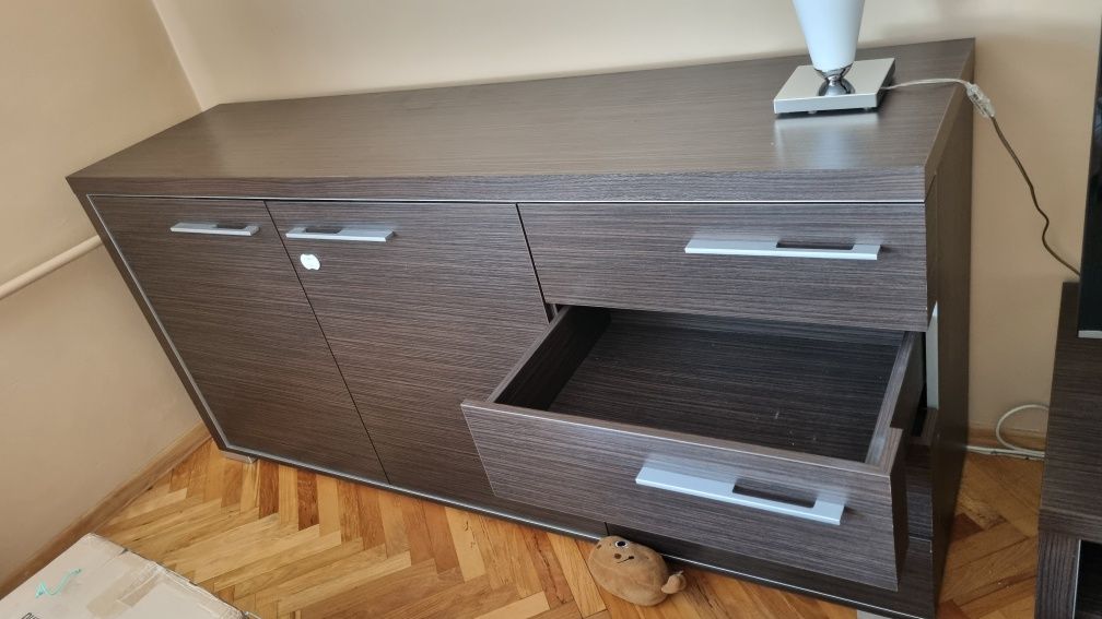 Komoda/ barek do salonu, duża i pojemna