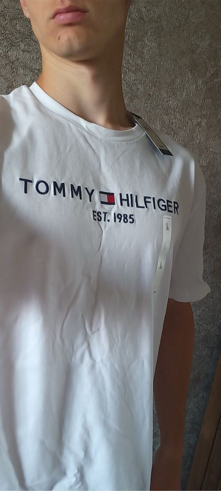 Футболка Tommy Hilfiger біла томи хилфигер белая мужская