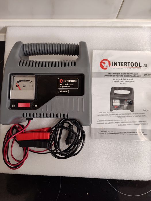 Пристрій зарядний для акумуляторів 6, 12 В, 10-60 Аг, з трансформаторо