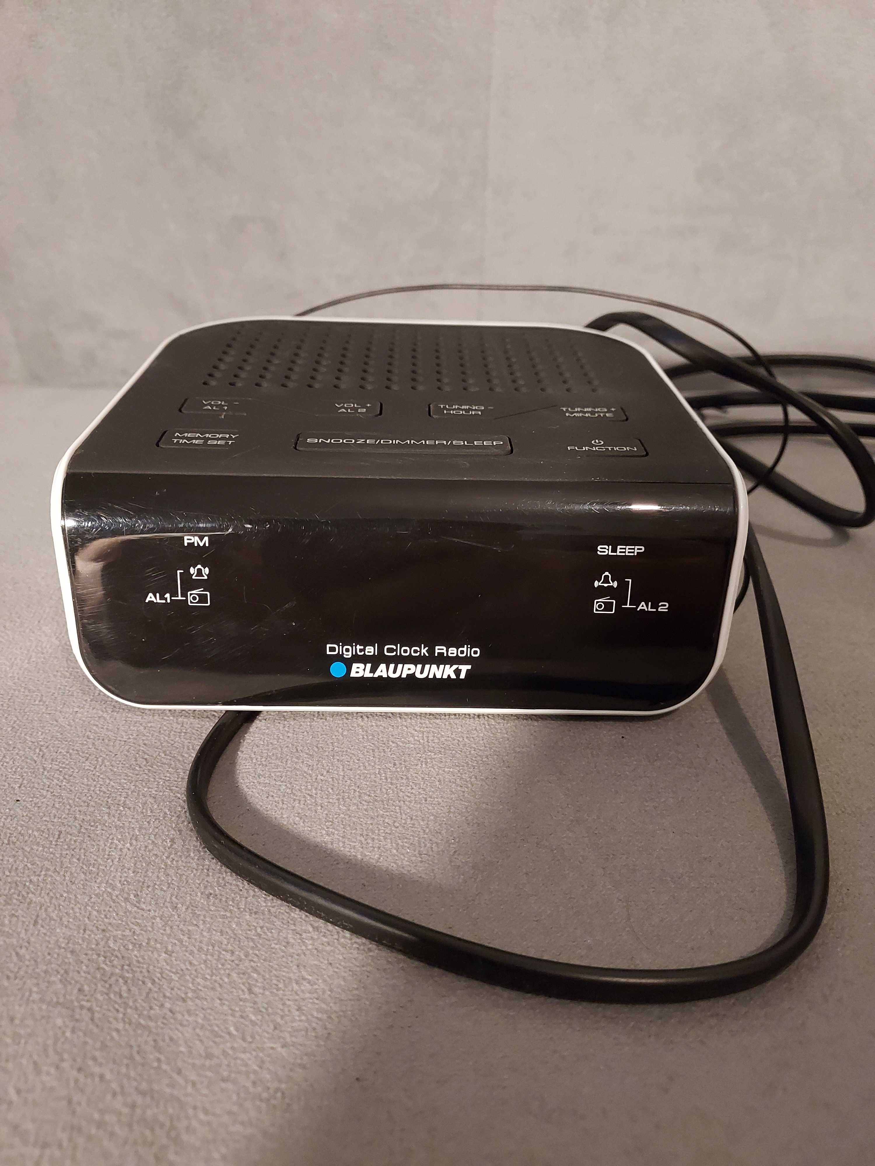 Radiobudzik Blaupunkt CR5WH / Zegar / Radio