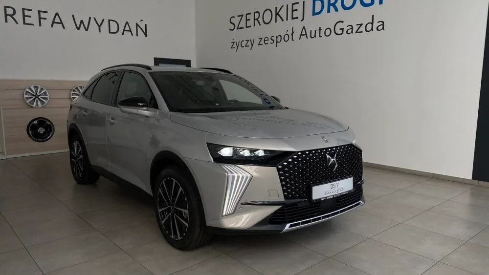 DS Automobiles DS 7 Crossback DS7 Opera 300 KM E-TENSE 4x4 OD RĘKI ! Demo