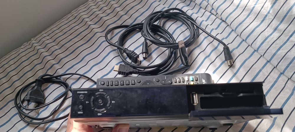 Amiko HD8140C SE c/ antena WIFI