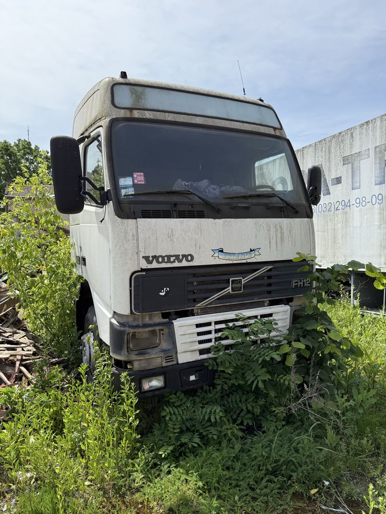 Volvo FH12 тягач