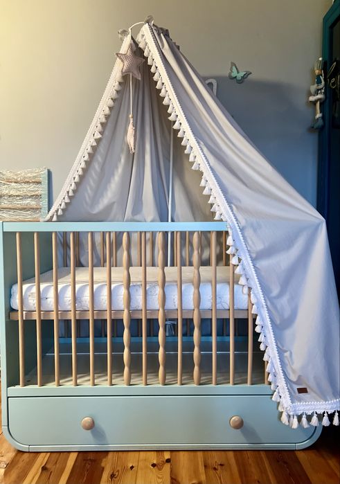 MYLLRA miętowe łóżeczko + materac + baldachim