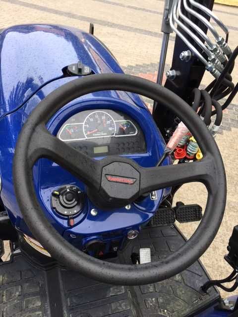 Farmtrac mini traktor 25KM 4x4 ciągnik ogrodowy komunalny szer 103, 0%